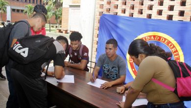 Estudiantes de la UDO iniciaron jornada de recolección de firmas para curso vacacional intensivo