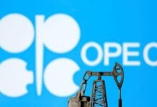 OPEP+ mantiene sin cambios su actual oferta de producción de petróleo