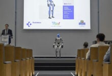 Saaki: Un robot humanoide usará la IA para calmar el miedo y la ansiedad de niños hospitalizados