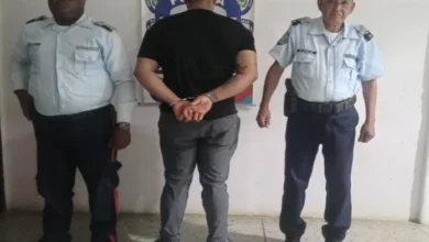 Policía de Falcón captura a hombre por agredir a su esposa