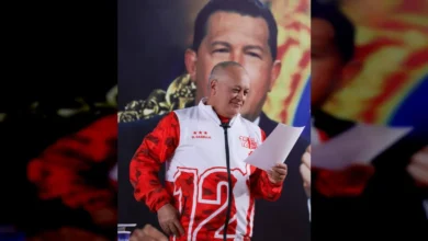 Diosdado Cabello a la juventud: Están obligados a seguir luchando por este país