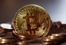 Bitcoin pierde un 6% de su valor tras la ofensiva de Trump contra Irán