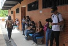 Director de la Unesr pide paciencia ante fallas del sistema de carga de notas