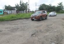 Piden alumbrado y asfaltado en un gran tramo de la vía hacia La Gran Victoria