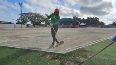 Desinfectan la Concha Acústica para el disfrute de los temporadistas