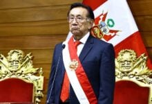 José María Balcázar asume la presidencia interina de Perú