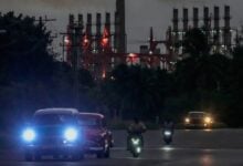 Cuba a oscuras: Caída masiva del sistema eléctrico deja a la isla sin suministro
