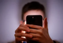 Uso de medios digitales afecta la salud mental desde los 2 años