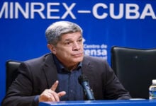 Cuba anuncia preparación militar ante probable agresión de Estados Unidos