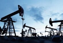 OPEP+ aprueba un aumento gradual en la producción de petróleo a partir de abril