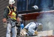 Tener trabajo no garantiza el fin de la pobreza, advierte la OIT