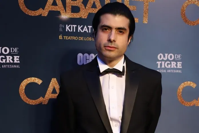 Actor José Ángel Bichir hospitalizado tras lanzarse desde un tercer piso