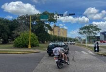 Conductores y peatones piden activar semáforos frente al Terminal de Maturín