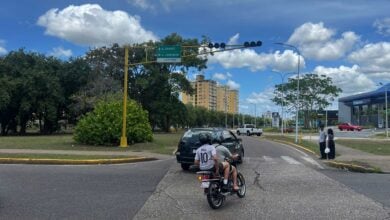 Conductores y peatones piden activar semáforos frente al Terminal de Maturín