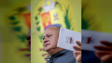 Diosdado Cabello defiende a Omar Vizquel: Es una gloria del deporte venezolano