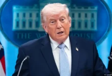 Trump amenaza con aranceles del 50 % a países que suministren armamento a Irán