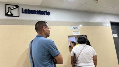 Reportan cobros para la realización de exámenes de laboratorio en el Humnt