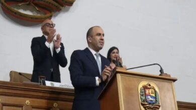 Larry Devoe reafirma compromiso con la defensa de los derechos humanos