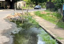 Denuncia desborde de aguas blancas en San Agustín de La Pica
