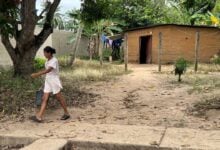 Vecinos de El Zamuro claman por sustitución de tuberías de aguas blancas ante fallas