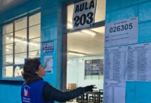 Perú acude a las urnas para elegir presidente y renovar el Congreso