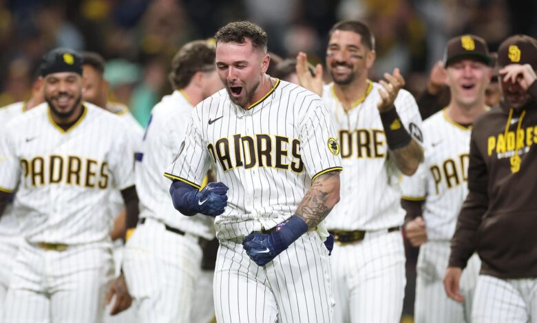 Compran a los Padres de San Diego por 3,9 billones de dólares