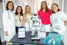 Crean un robot que automatiza la terapia en casa para niños con daño neurológico
