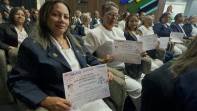 Entregan más de 100 reconocimientos a enfermeras de Monagas por su día