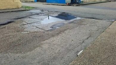 Piden atención al megahueco que se formó en la calle Mariño del centro de Maturín