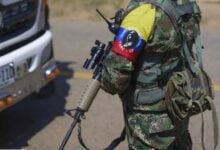 Colombia: 48 muertos por combates entre guerrillas a días de las elecciones