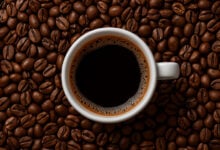 Ocho horas de sueño no son suficientes si tomaste café: la advertencia de los expertos