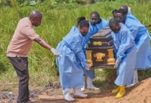 Brote de ébola en la República Democrática del Congo ya suma 598 casos y 115 muertes