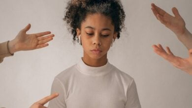 "Parentificación": cuando los adolescentes asumen roles de adultos y sus consecuencias