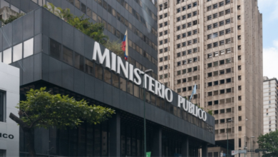 Investigan a cinco funcionarios de la PNB por presunta extorsión a local LGBTIQ+ en Lara