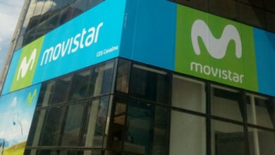 Movistar y Starlink activan conectividad satelital móvil de emergencia para usuarios en La Guaira