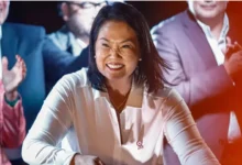 Keiko Fujimori recibe sus credenciales como presidenta electa del Perú