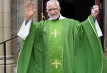 Padre Marcelino D’Arthenay celebra 50 años de entrega a Dios