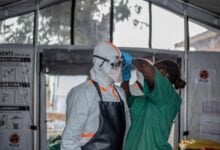 La OMS alerta de un avance del ébola en zonas de la RDC