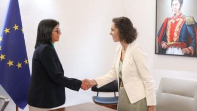 Presidenta Delcy Rodríguez se reúne con la Unión Europea para evaluar la ayuda tras los terremotos