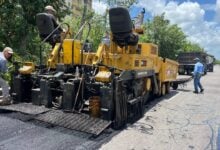 Avanzan labores de reasfaltado, bacheo y demarcación en la Av. Orinoco y La Puente de Maturín