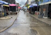 Inundaciones recurrentes en la Av. Miranda y calle Monagas afectan al comercio informal