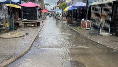 Inundaciones recurrentes en la Av. Miranda y calle Monagas afectan al comercio informal