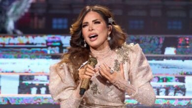 Gloria Trevi sufre aparatosa caída en pleno concierto