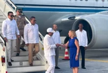 Gustavo Petro llega a Cuba en su última visita oficial al extranjero como presidente de Colombia