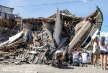 Aumenta a 321 la cifra de muertos por el terremoto de magnitud 7.4 en Colombia