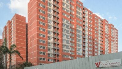 Presidenta (E) Delcy Rodríguez entrega 151 viviendas a familias afectadas por el terremoto