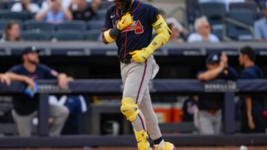 Radiografías descartan lesión grave de Ronald Acuña Jr.
