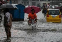 Lluvias monzónicas dejan tres muertos, inundaciones y estado de emergencia en Pakistán
