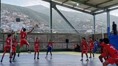 Inauguran moderno gimnasio vertical para beneficiar a más de 7 mil familias en La Guaira