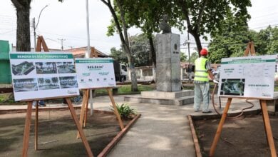 Inician rehabilitación de la Plaza Bolívar de Santa Cruz